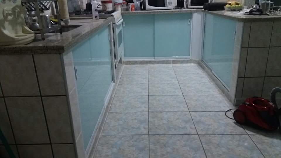 Divisórias — Vidraçaria Santos