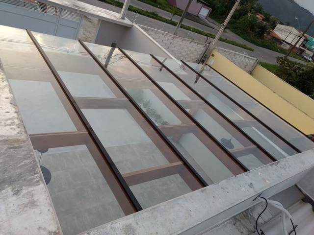 Trabalho Vidraçaria Santos 72